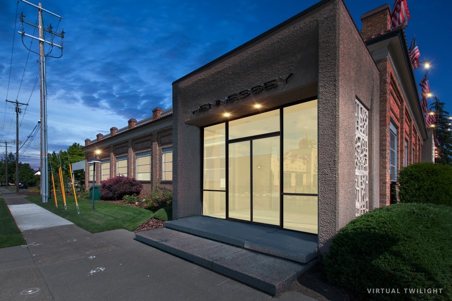 Hennessey-Smith Funeral Home & Crematory building in Spokane, Washington