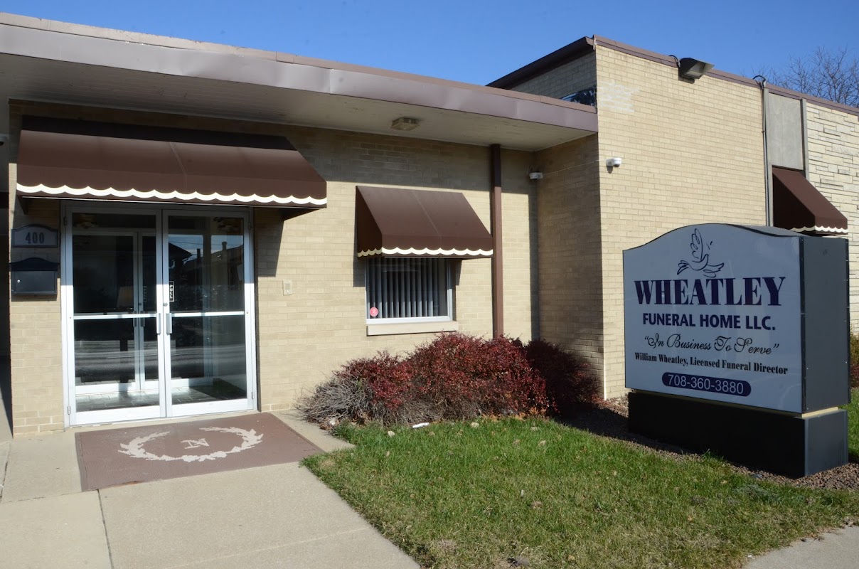 Hennessy-Nowak Funeral Home building in Calumet City, Illinois