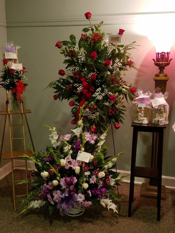 High Funeral Home building in McMinnville, Tennessee