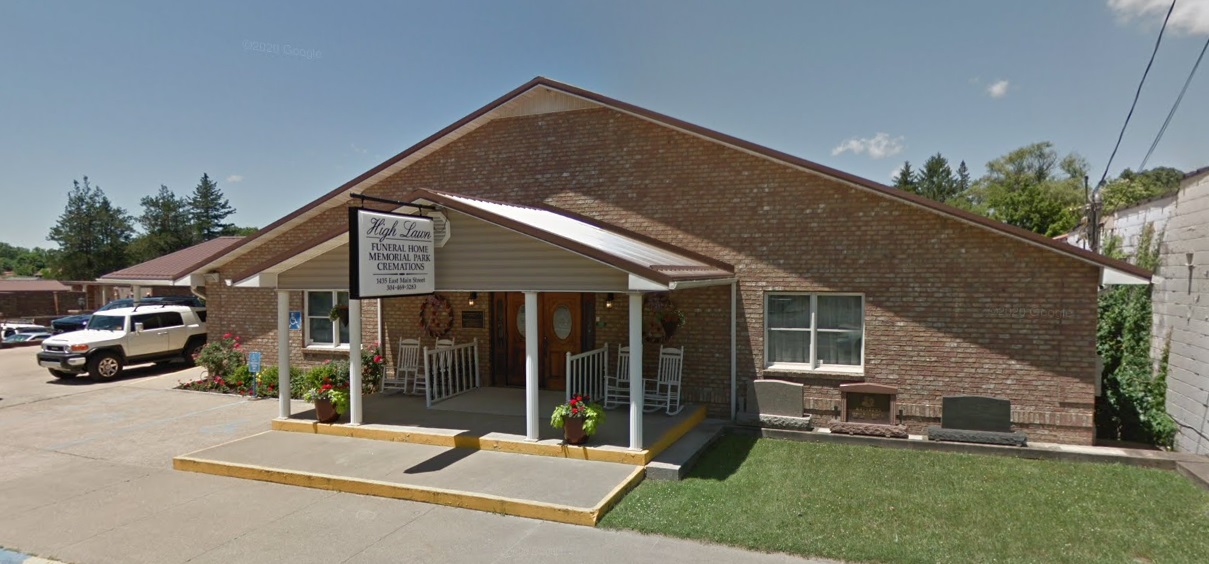 High Lawn Funeral Home building in Oak Hill, West Virginia