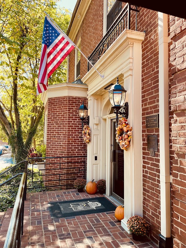 Hill & Wood Funeral Home building in Charlottesville, Virginia