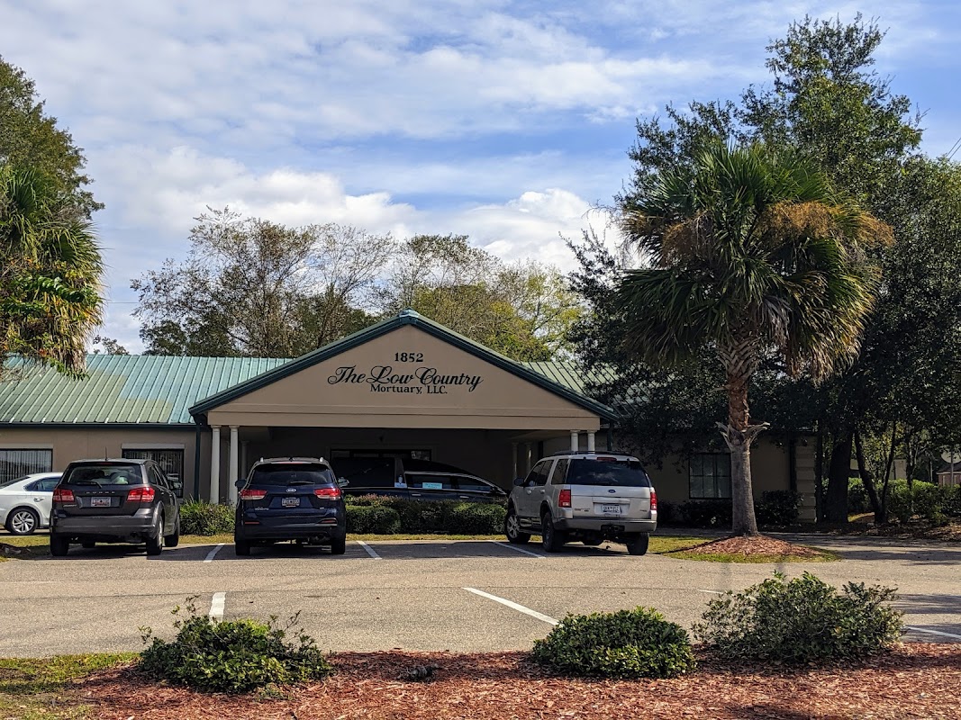 Hilton's Mortuary building in North Charleston, South Carolina