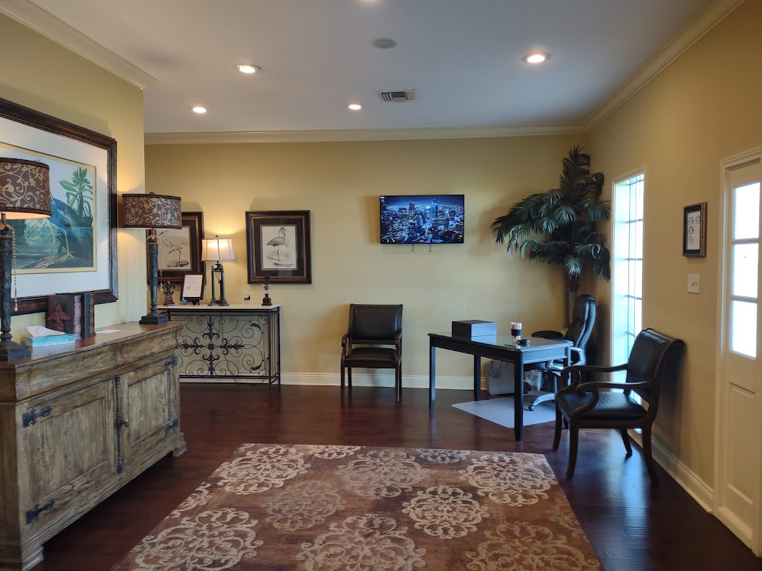 Hixson Moss Bluff Funeral Home building in Moss Bluff, Louisiana