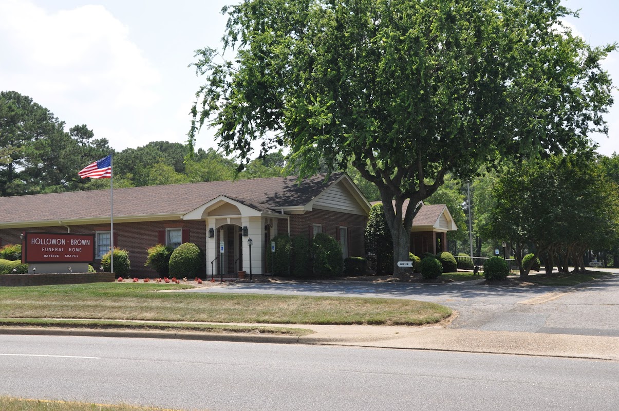 Hollomon-Brown Funeral Homes - Bayside Chapel building in Virginia Beach, Virginia