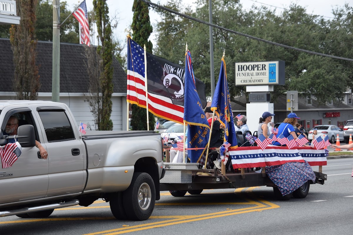 Hooper Funeral Homes building in Inverness, Florida