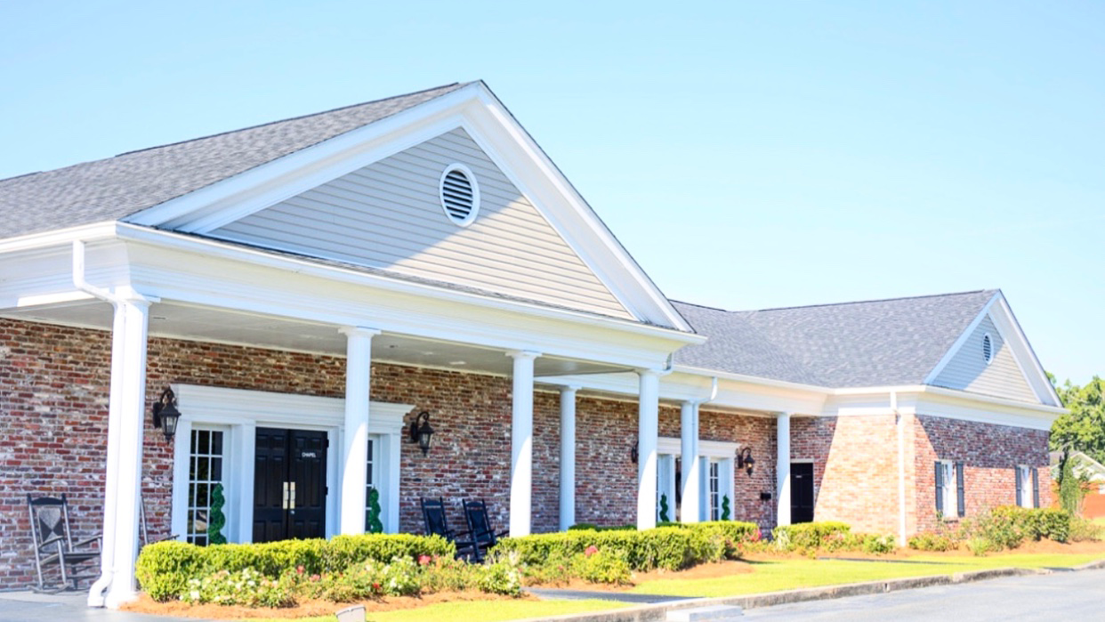 Howard-Jones-Nobles Funeral Home building in Jesup, Georgia