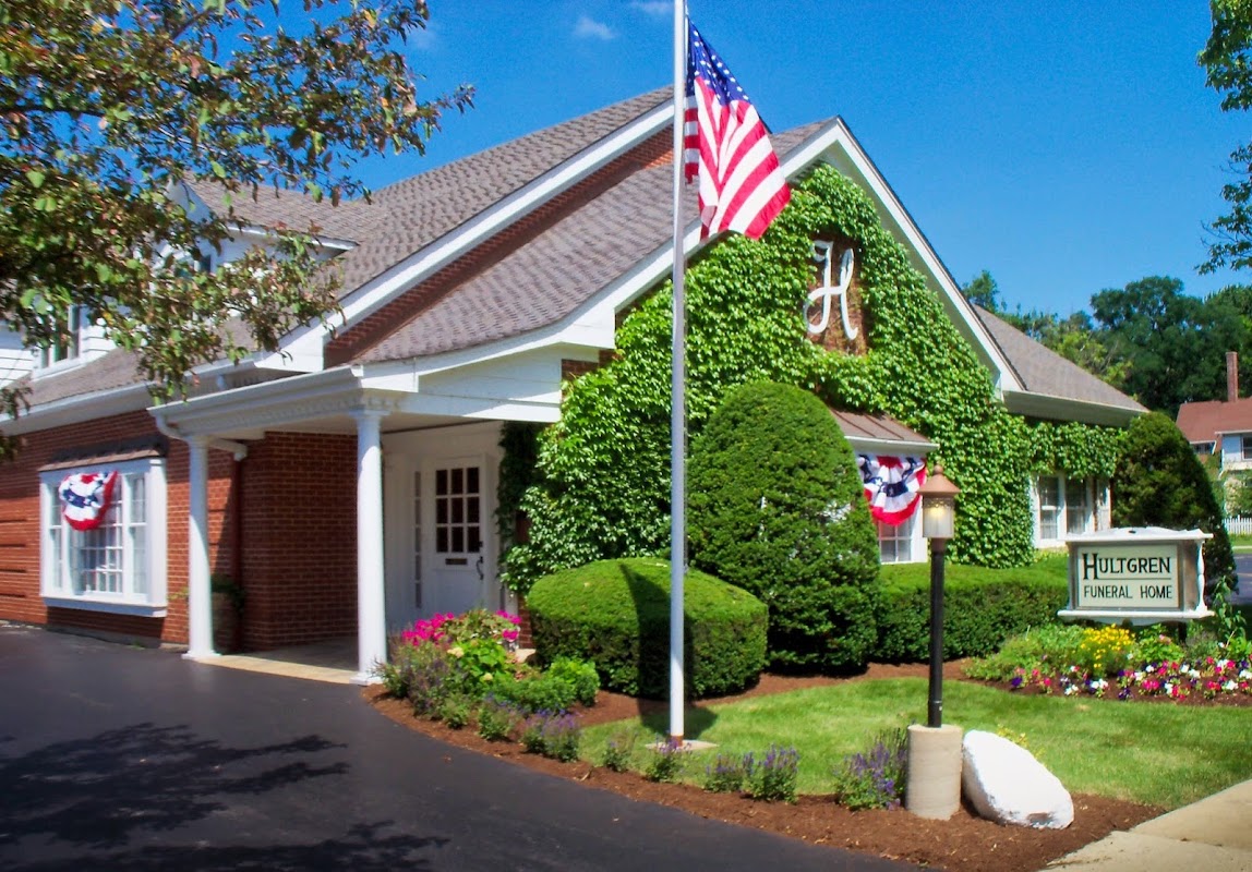Hultgren Funeral Home building in Wheaton, Illinois