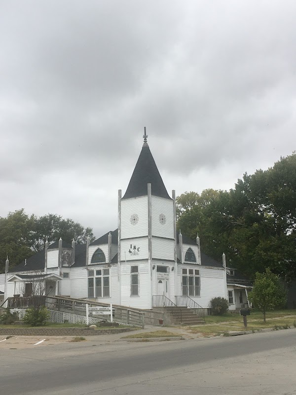 Iverson Memorial Chapel building in Broken Bow, Nebraska