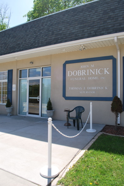 John M. Dobrinick Funeral Home building in Trafford, Pennsylvania