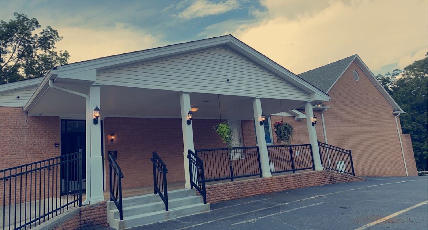 Jones-Wynn Funeral Home - Villa Rica Chapel building in Villa Rica, Georgia