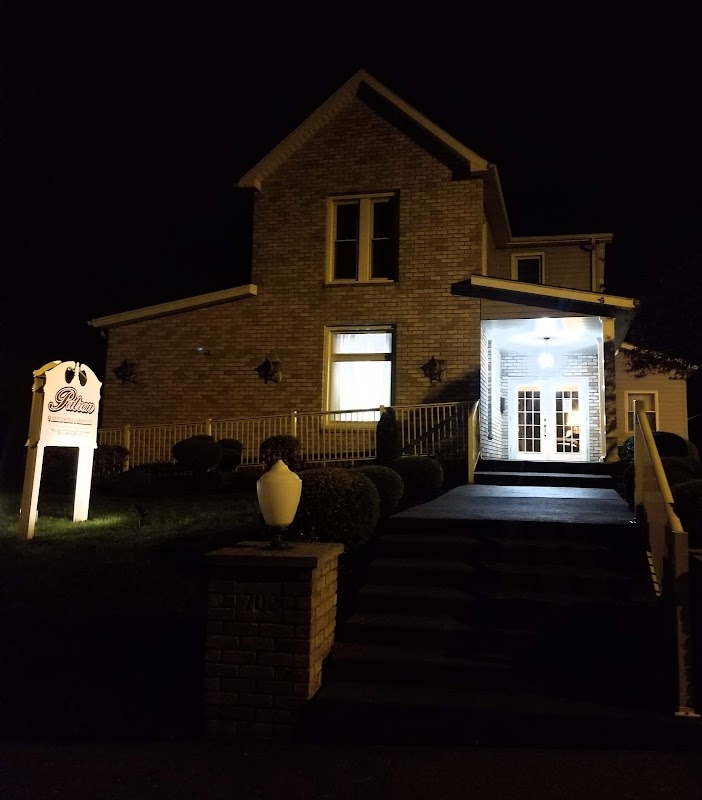 Kelly Kemp Braido & Patron Funeral Homes building in Barnesville, Ohio