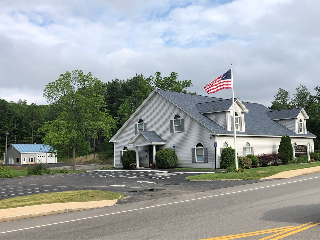Kent & Pelczar Funeral Home & Crematory building in Newmarket, New Hampshire