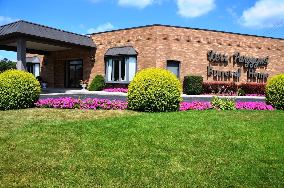 Kerr-Parzygnot Funeral Home building in Chicago Heights, Illinois