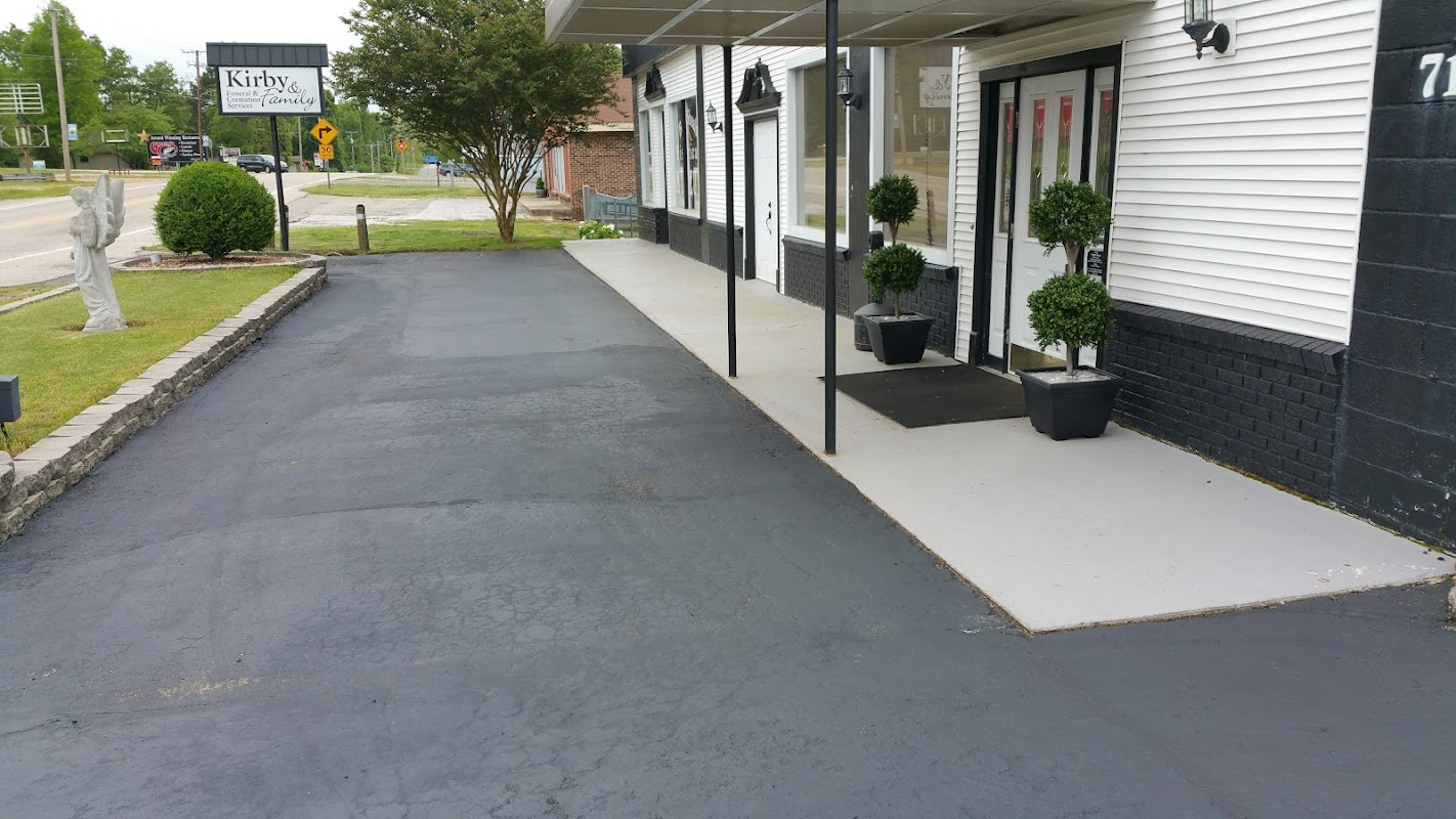 Kirby & Family Funeral & Cremation Services building in Bull Shoals, Arkansas