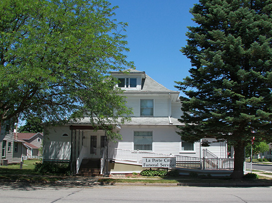 La Porte City Funeral Home building in La Porte City, Iowa