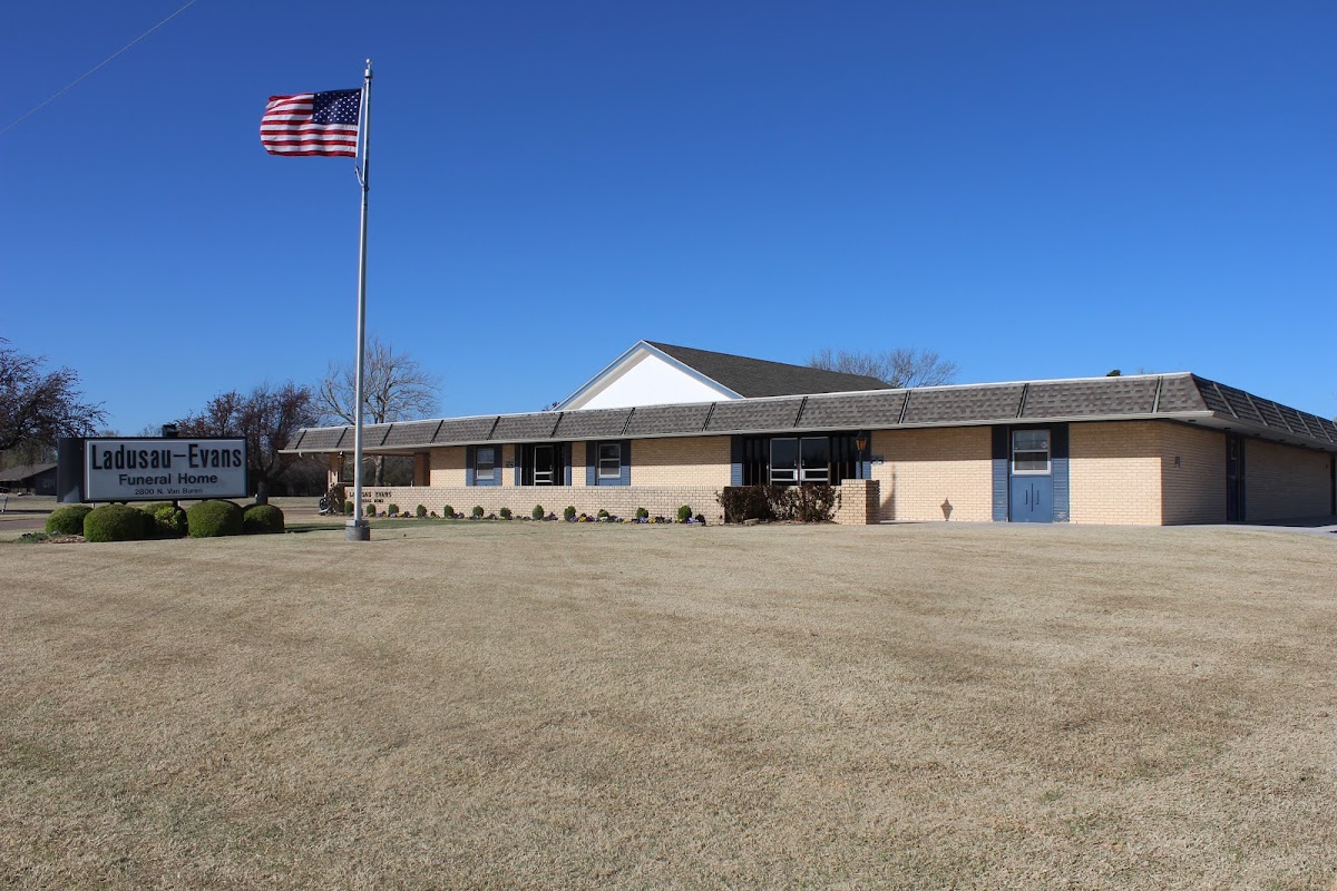 Ladusau-Evans Funeral Home building in Enid, Oklahoma