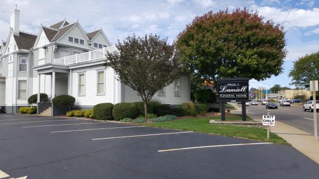 Lamiell Funeral Home building in Canton, Ohio