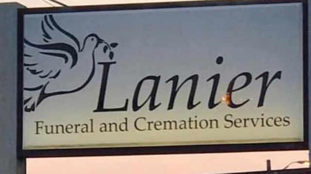 Lanier Funeral Home building in Lakeland, Florida