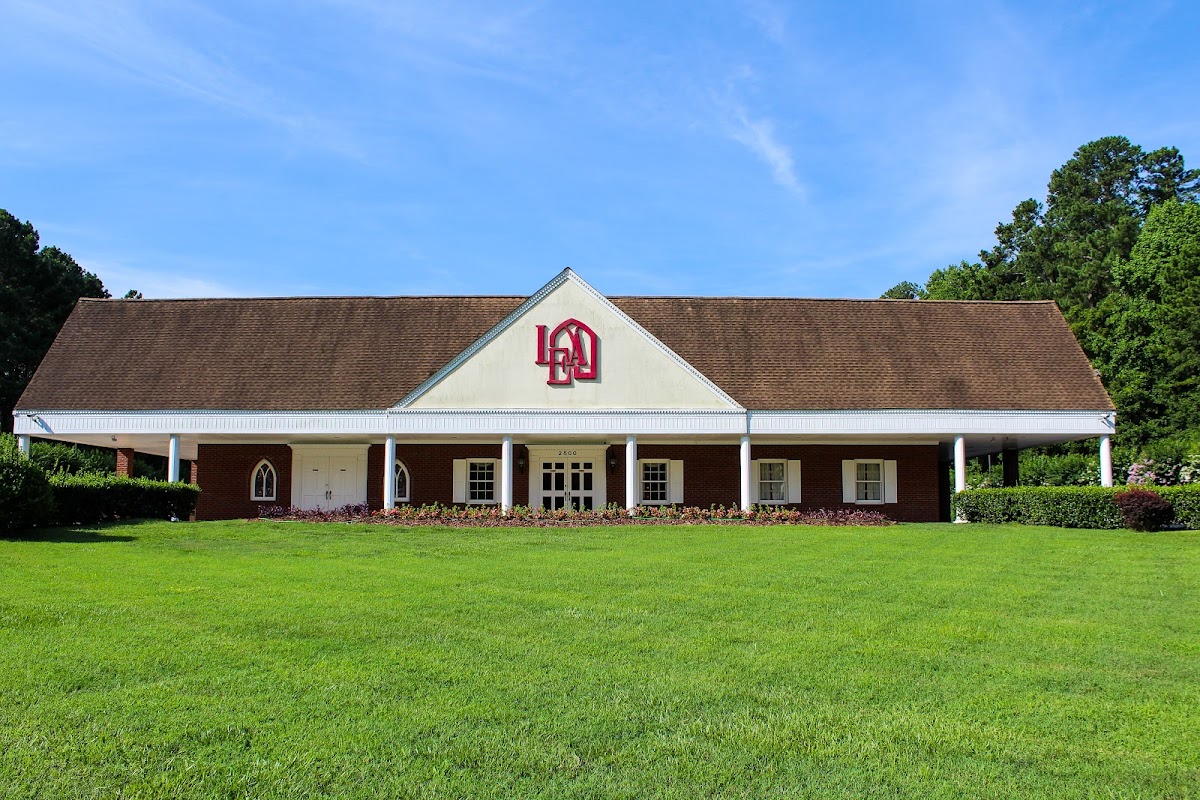 Lea Funeral Home and Cremations building in Raleigh, North Carolina