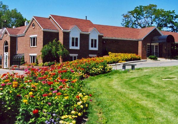 Leavitt's Mortuary & Aultorest Memorial Park building in Ogden, Utah