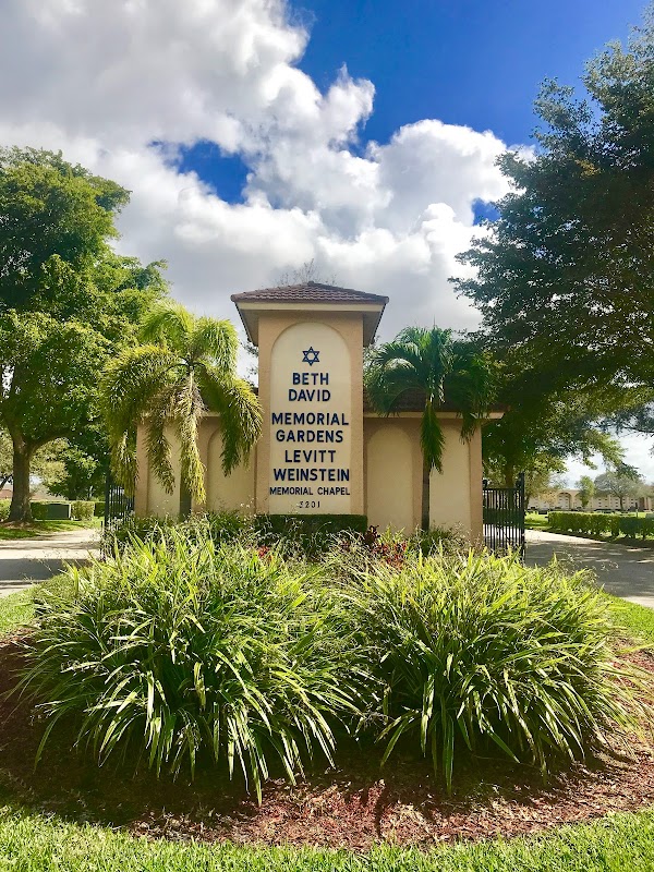 Levitt-Weinstein Memorial Chapel - Hollywood building in Hollywood, Florida