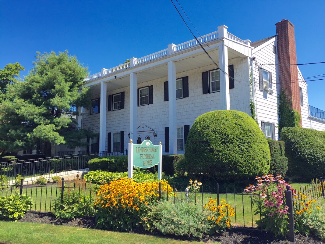Lindenhurst Funeral Home building in Lindenhurst, New York