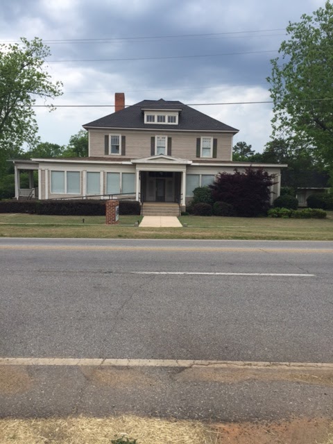 Lord & Stephens Funeral Homes - Oglethorpe Chapel building in Crawford, Georgia