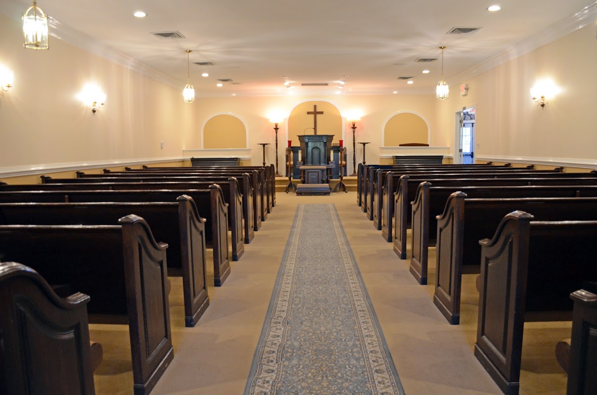 Loudoun Funeral Chapel building in Leesburg, Virginia