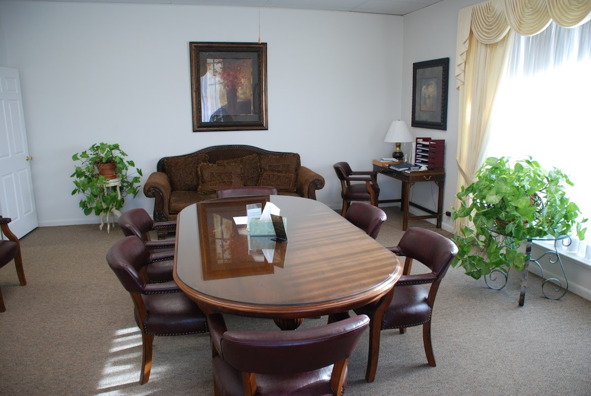 Lunn's Colonial Funeral Home building in Wichita Falls, Texas
