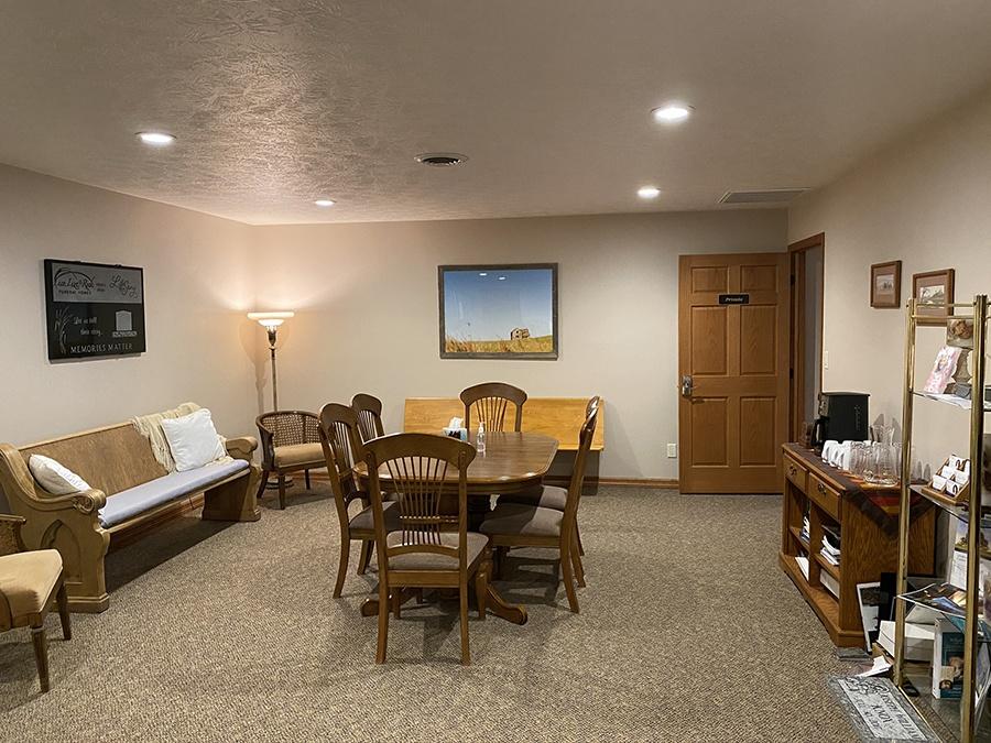 Luze Funeral Home building in Highmore, South Dakota
