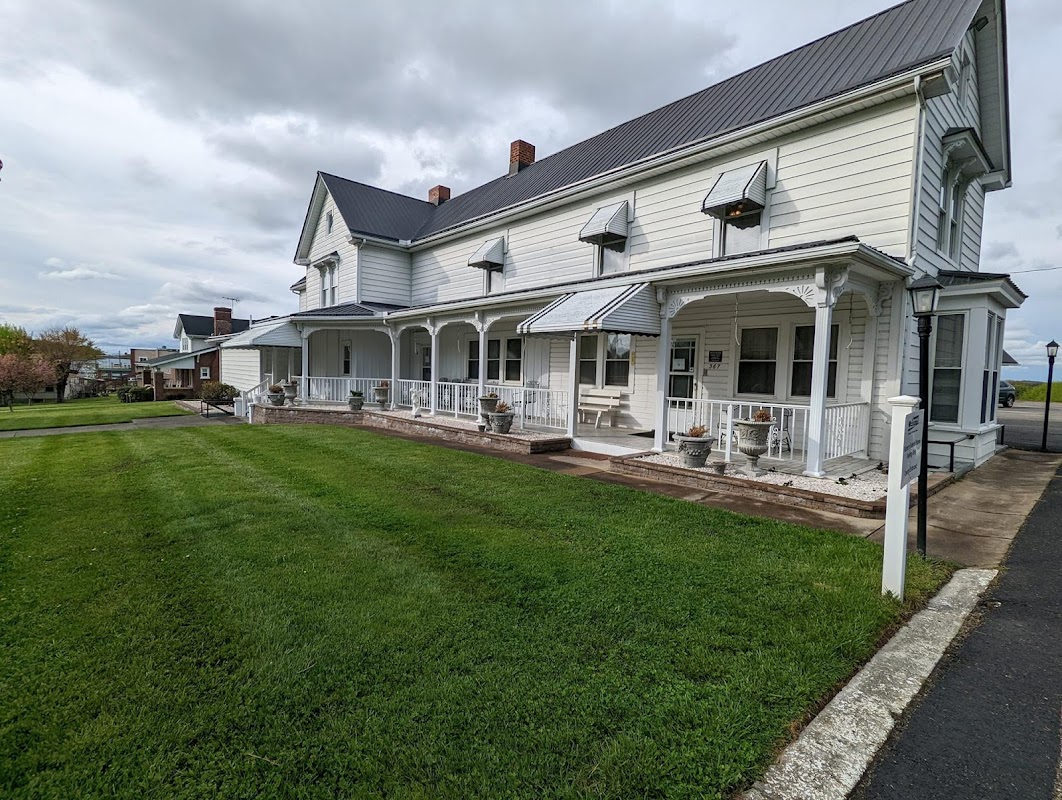 Maberry Funeral Home building in Floyd, Virginia