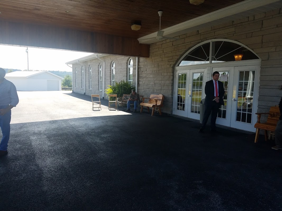 Maggard Brothers Funeral Home building in Hazard, Kentucky