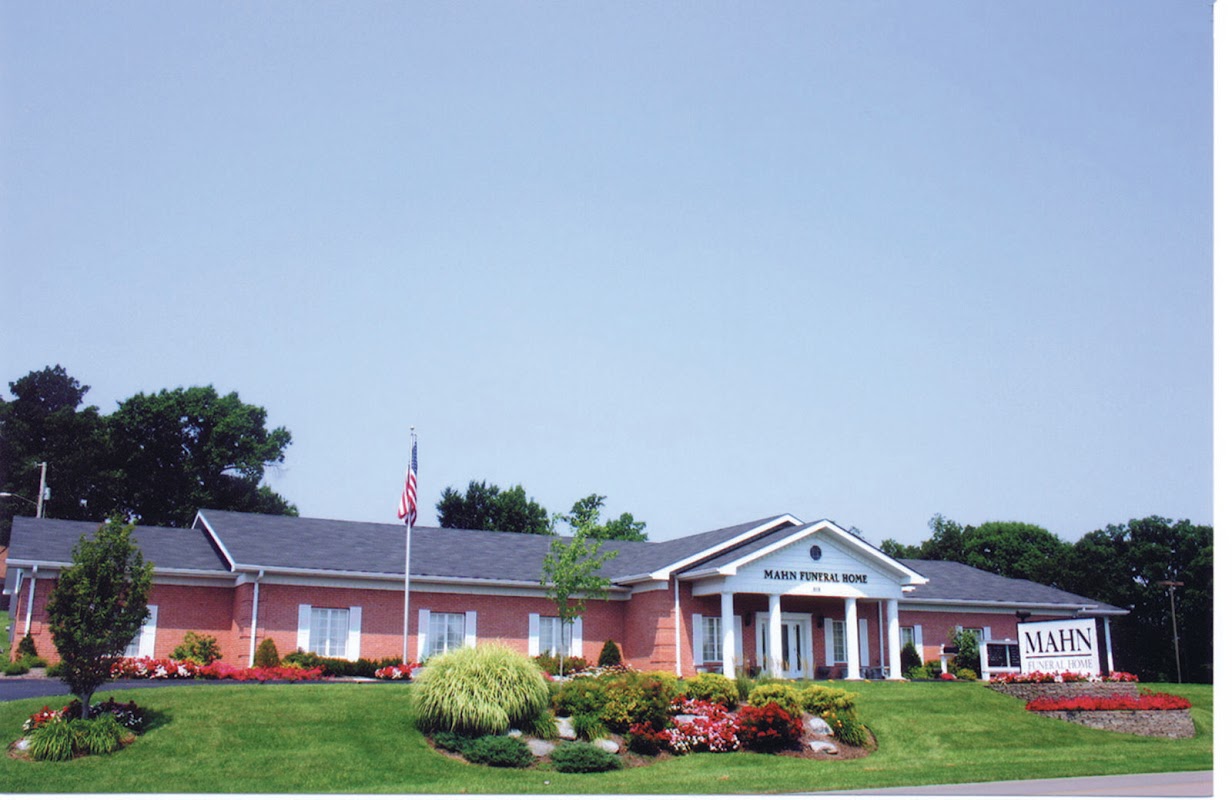 Mahn Twin City Chapel building in Festus, Missouri