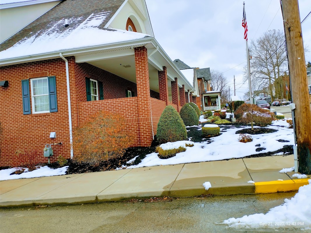 Mason-Gelder Funeral Home building in Jeannette, Pennsylvania