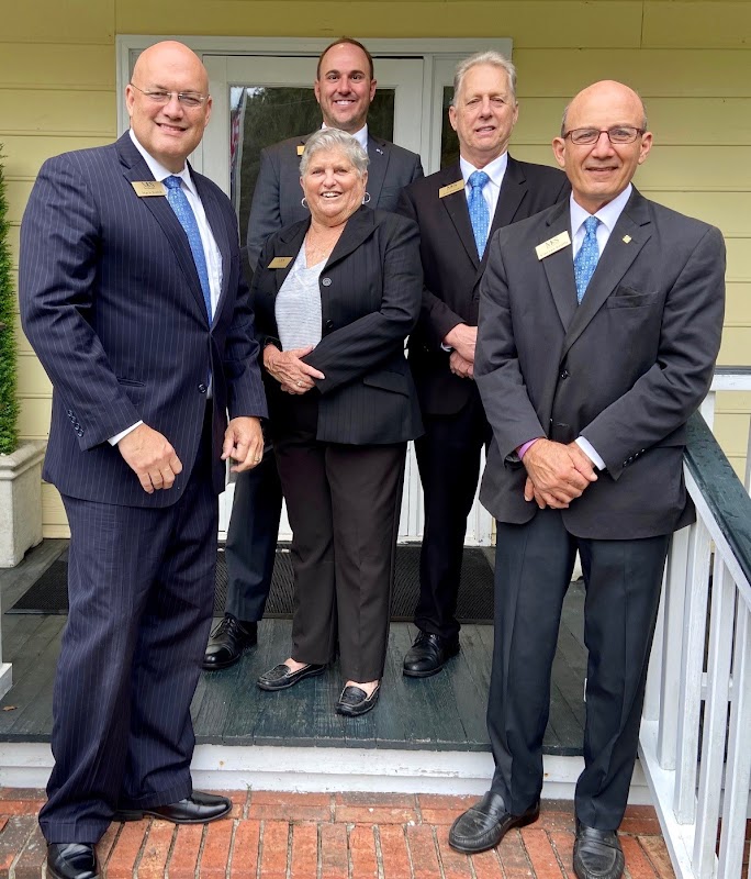 McAlister-Smith Funeral Home - Mt. Pleasant Chapel building in Mount Pleasant, South Carolina