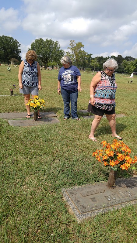 McEwen Funeral Service at Sharon Memorial Park building in Charlotte, North Carolina