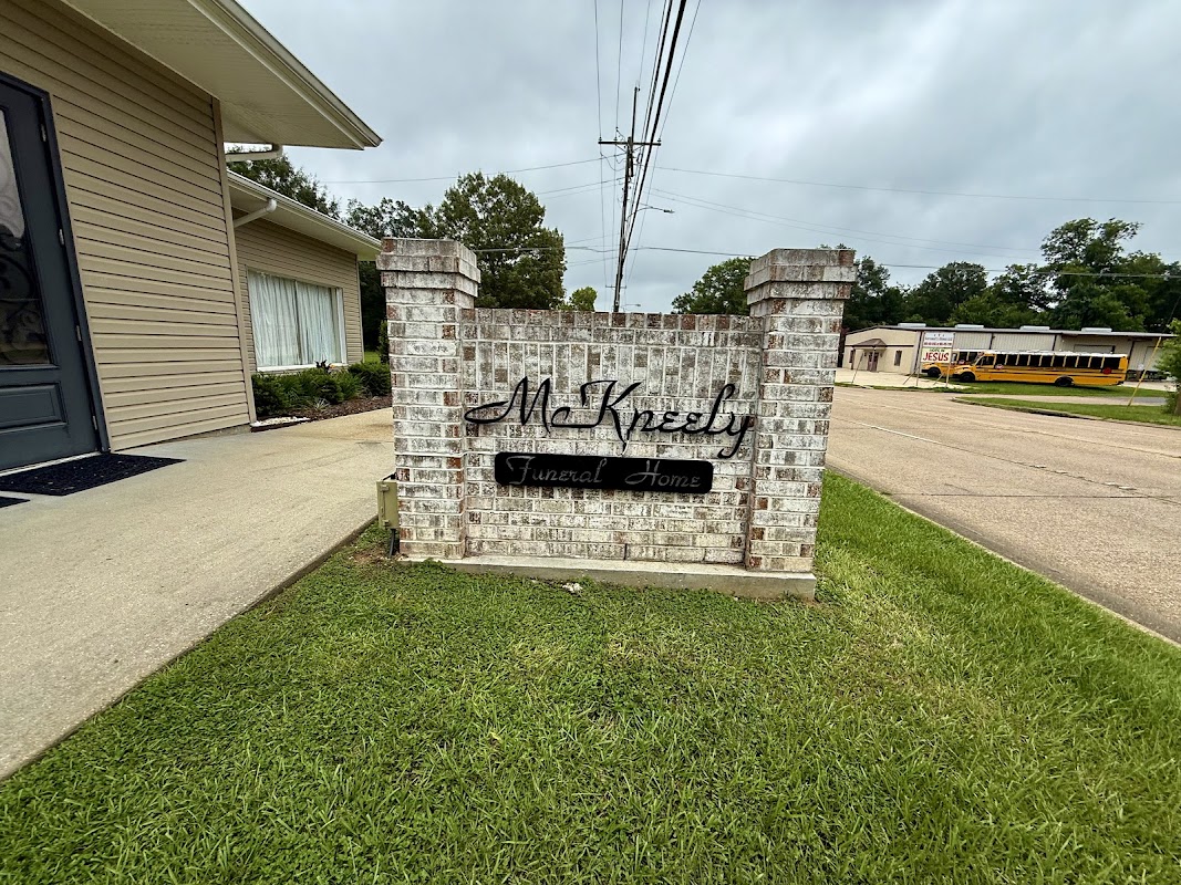McKneely Funeral Home - Kentwood building in Kentwood, Louisiana
