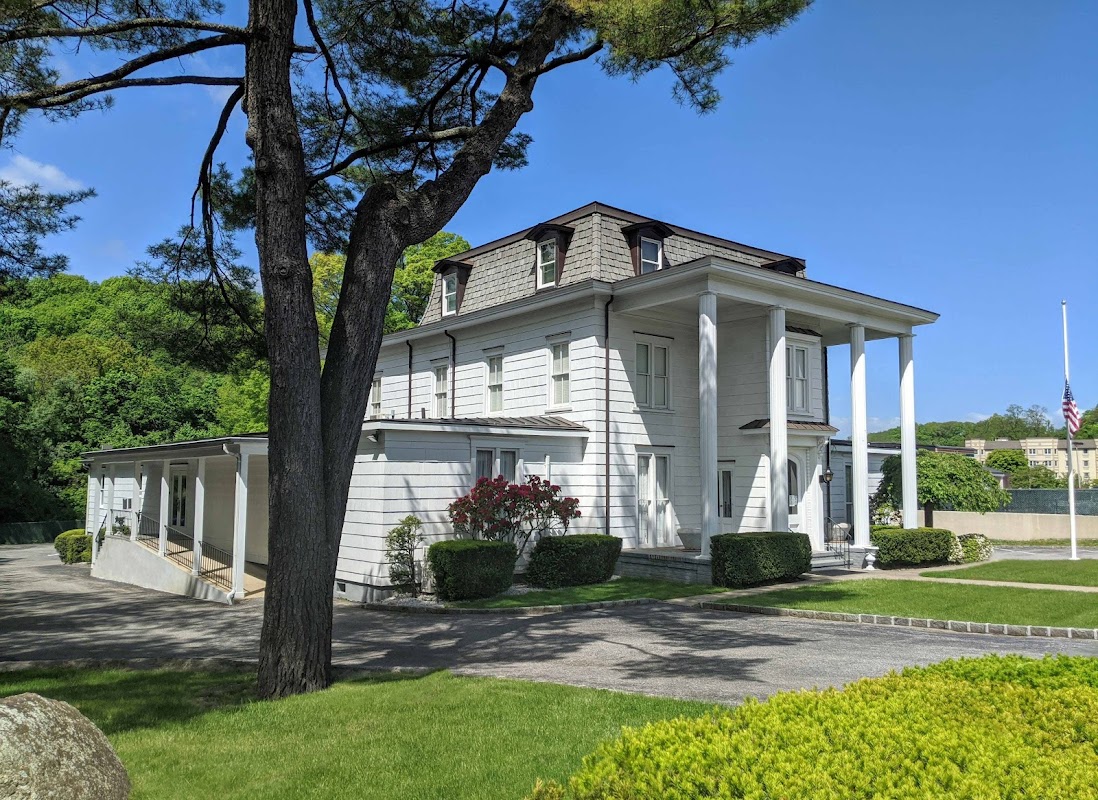 Mclaughlin Kramer Megiel Funeral Home Inc building in Glen Cove, New York