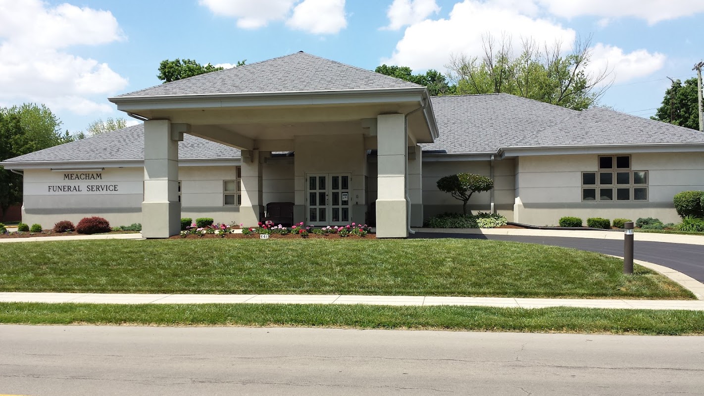 Meacham Funeral Service building in Albany, Indiana