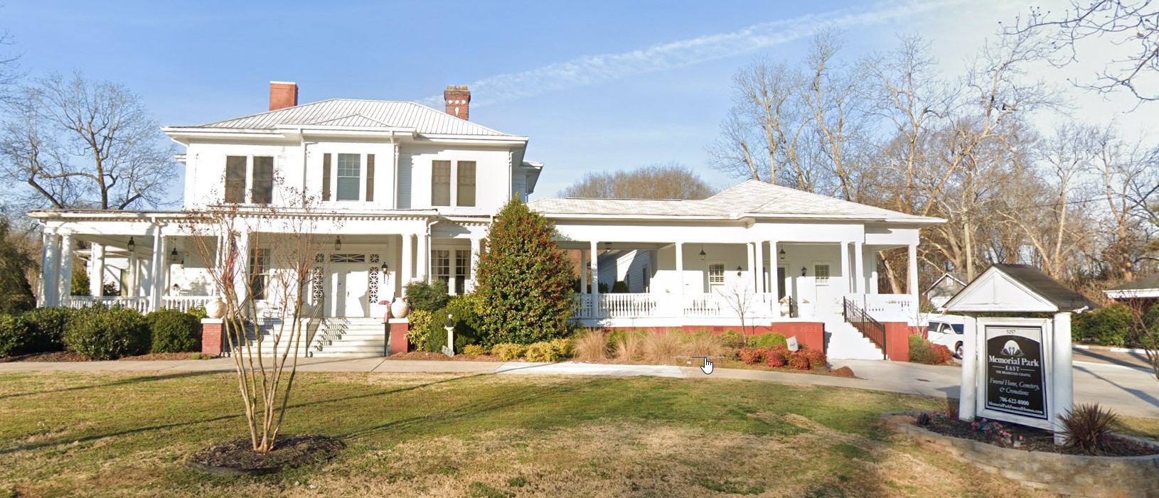 Memorial Park East Funeral Home Braselton Chapel - Braselton building in Braselton, Georgia