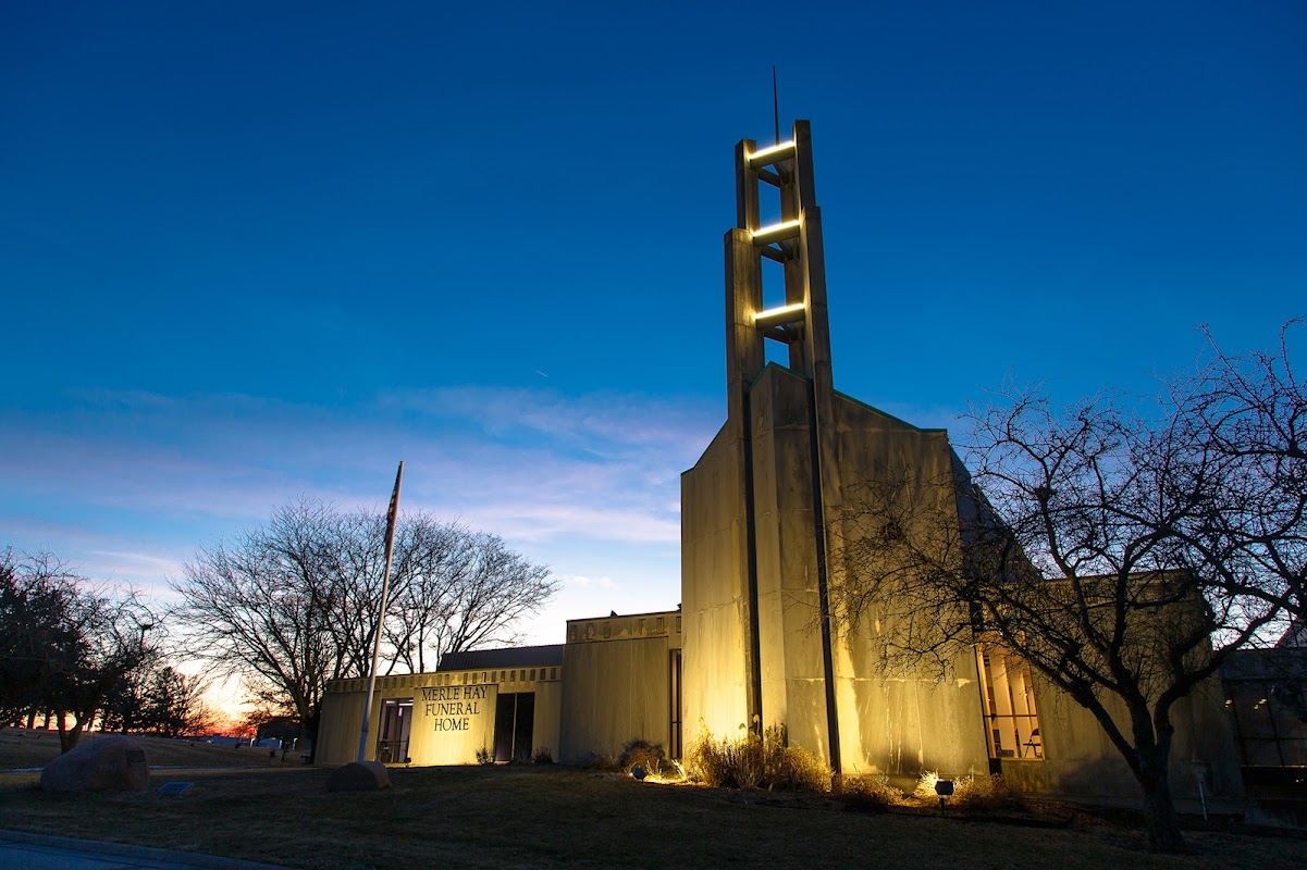 Merle Hay Funeral Home building in Des Moines, Iowa