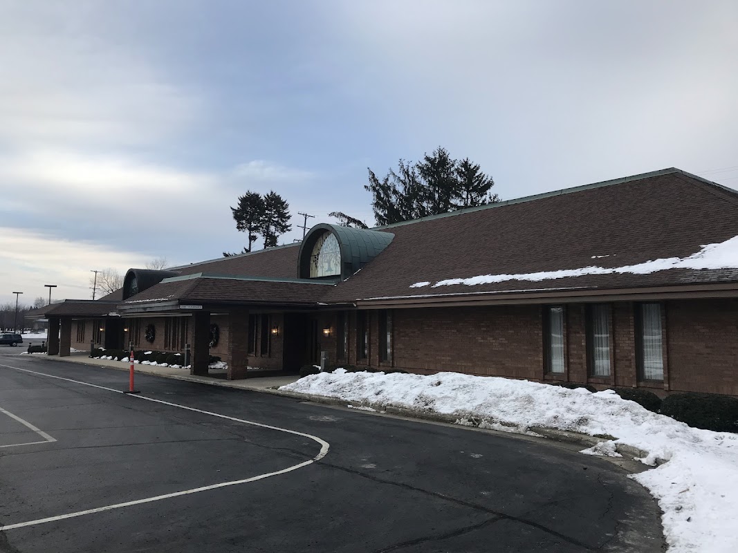 Metcalf & Jonkhoff Funeral Service building in Grand Rapids, Michigan