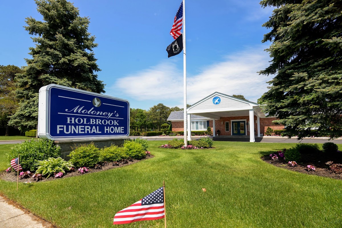 Moloney'S Holbrook Funeral Home building in Holbrook, New York