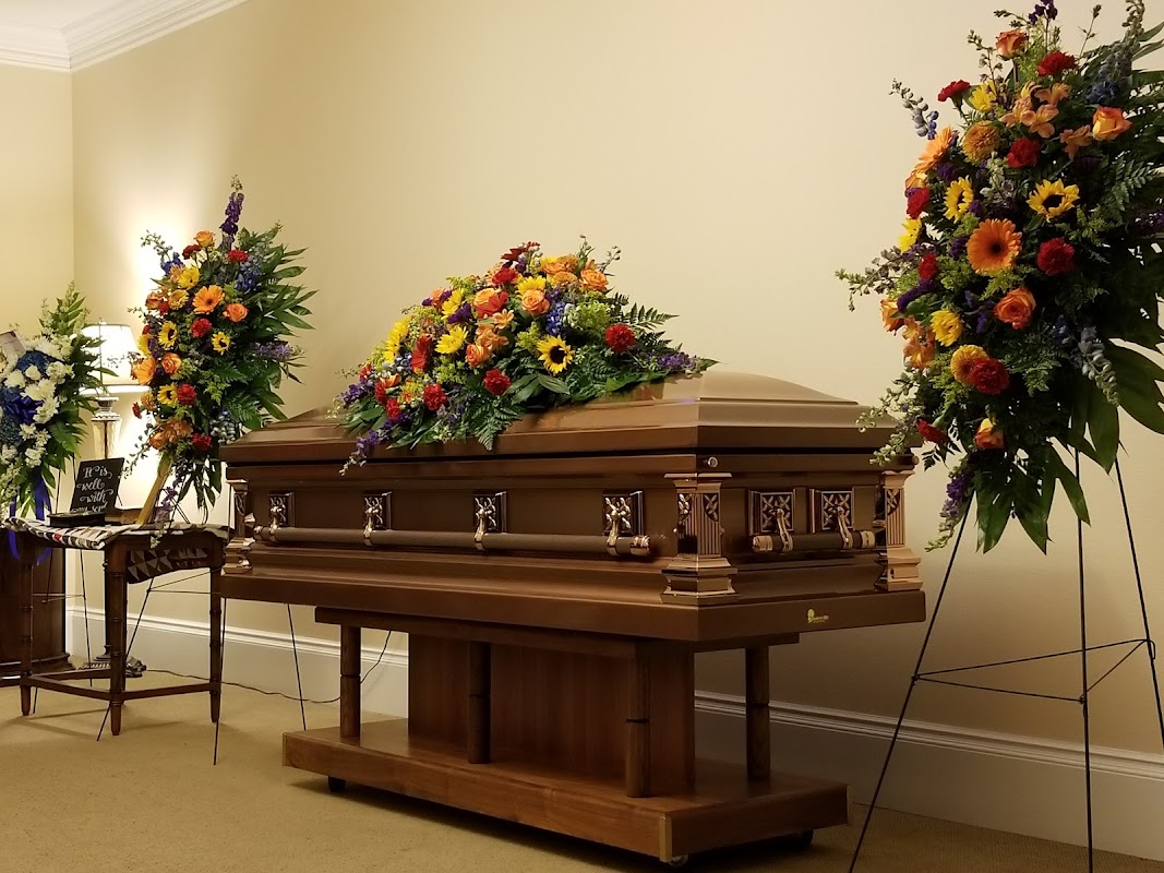 Mulkey-Mason Funeral Home building in Lewisville, Texas