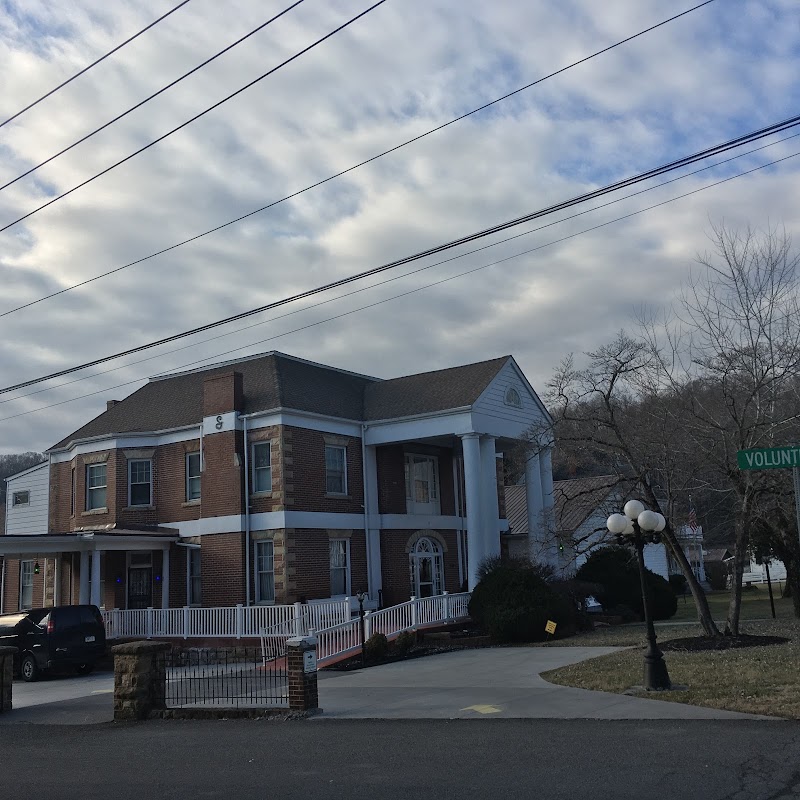 Mullins Funeral Home building in Clintwood, Virginia