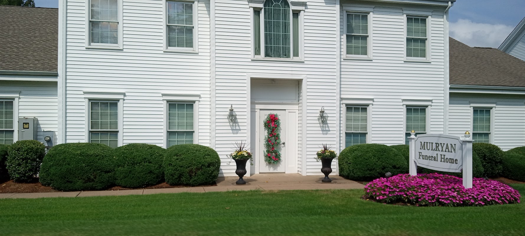 Mulryan Funeral Home building in Glastonbury, Connecticut