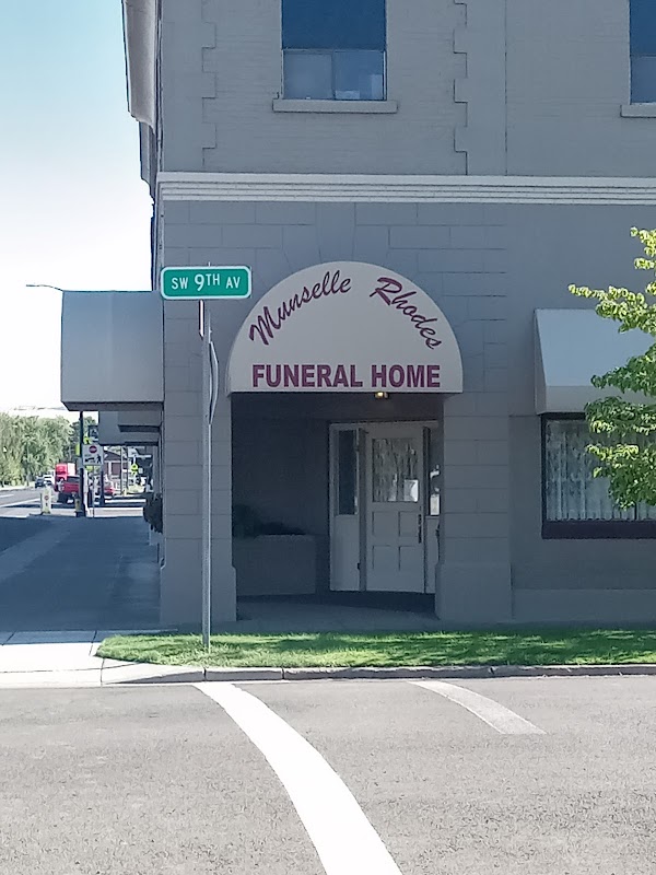 Munselle-Rhodes Funeral Home building in Milton Freewater, Oregon