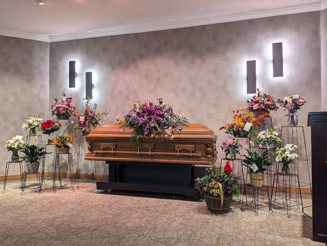 Murdoch Funeral Home & Cremation Center - Marion building in Marion, Iowa