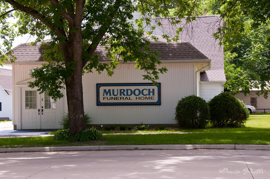 Murdoch Funeral Home & Cremation Service - Central City building in Central City, Iowa