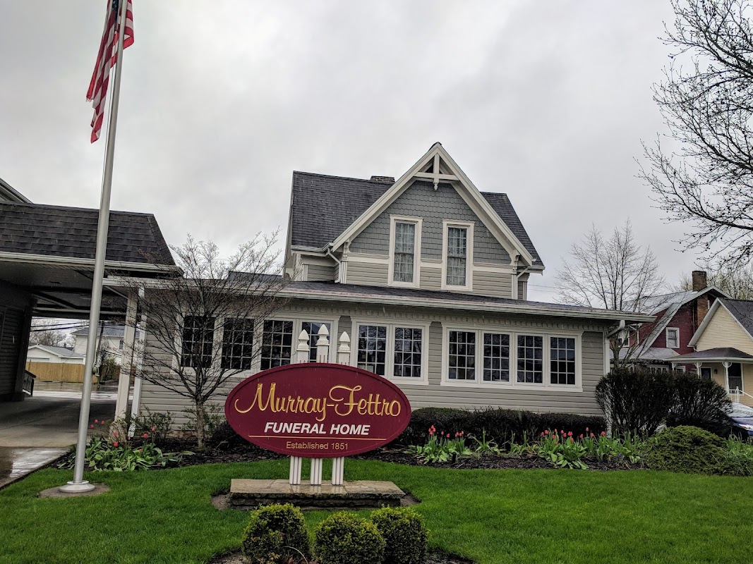 Murray-Fettro Funeral Home building in Greenfield, Ohio